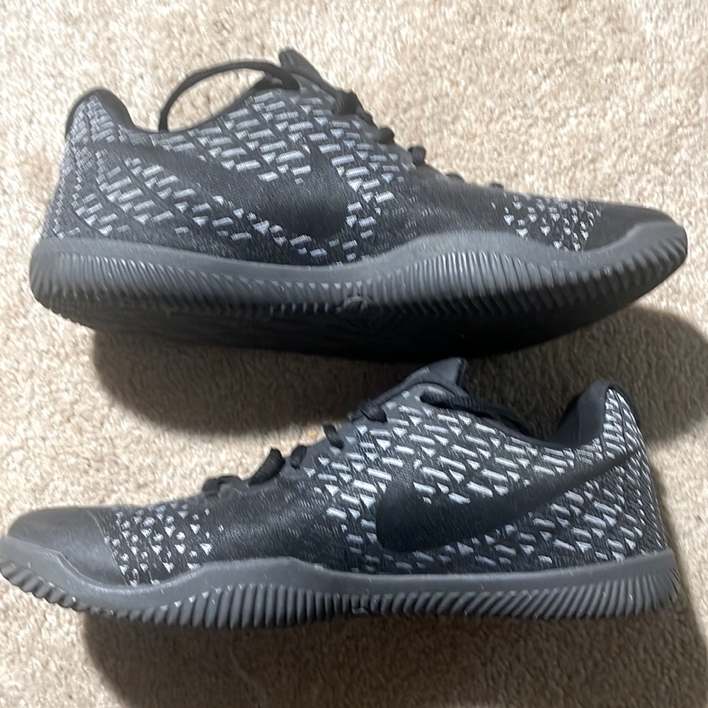 Mamba Instinct 'Dark Grey'